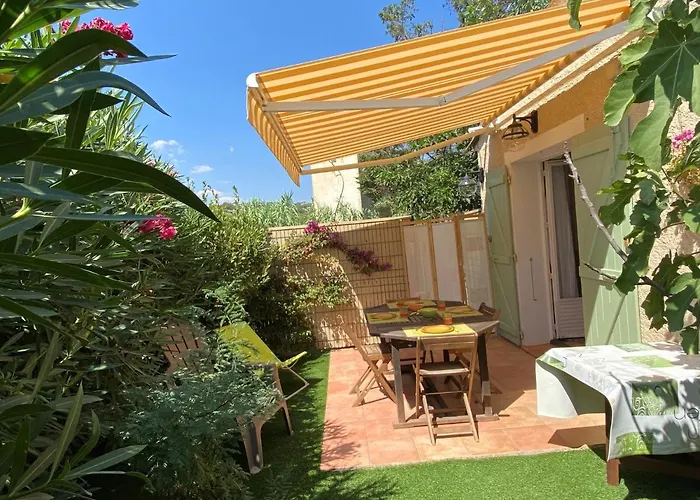 Bastide Du Levant - 50m - Rez De Jardin فندق مبيت وإفطار سانت ماكسيم