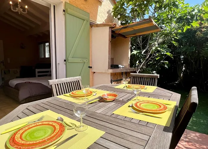 Bastide Du Levant - 50m - Rez De Jardin فندق مبيت وإفطار سانت ماكسيم