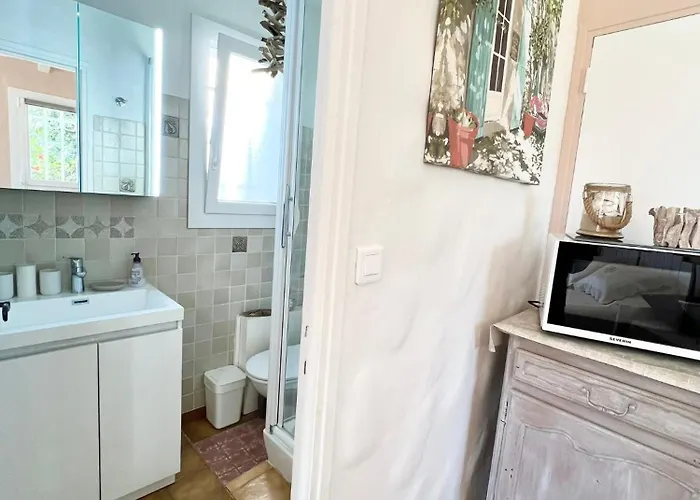 Bastide Du Levant - 50m - Rez De Jardin 2*