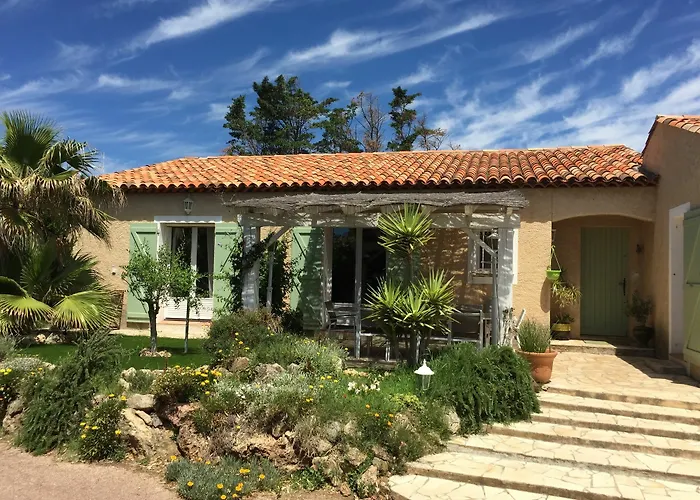 Bastide Du Levant - 50m - Rez De Jardin 2*