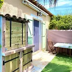 Bastide Du Levant - 50m - Rez De Jardin サント・マキシム