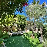 Bastide Du Levant - 50m - Rez De Jardin ベッド・アンド・ブレックファスト サント・マキシム