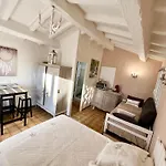 Bastide Du Levant - 50m - Rez De Jardin サント・マキシム
