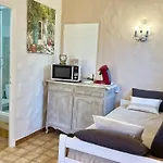 Bastide Du Levant - 50m - Rez De Jardin