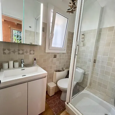 Bastide Du Levant - 50m - Rez De Jardin Sainte-Maxime