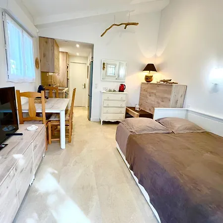 Bastide Du Levant - 50m - Rez De Jardin