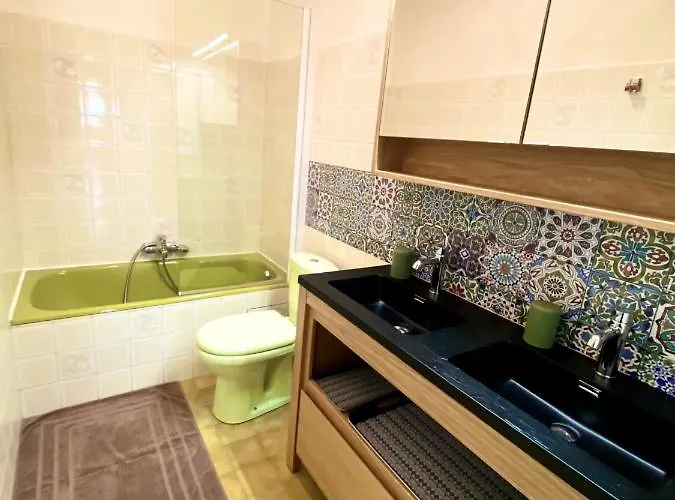 Bastide Du Levant 2*